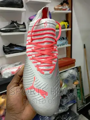 Silver Plate Puma Future Z Football Boots