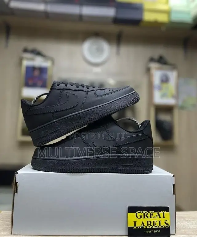 Nike Air Force