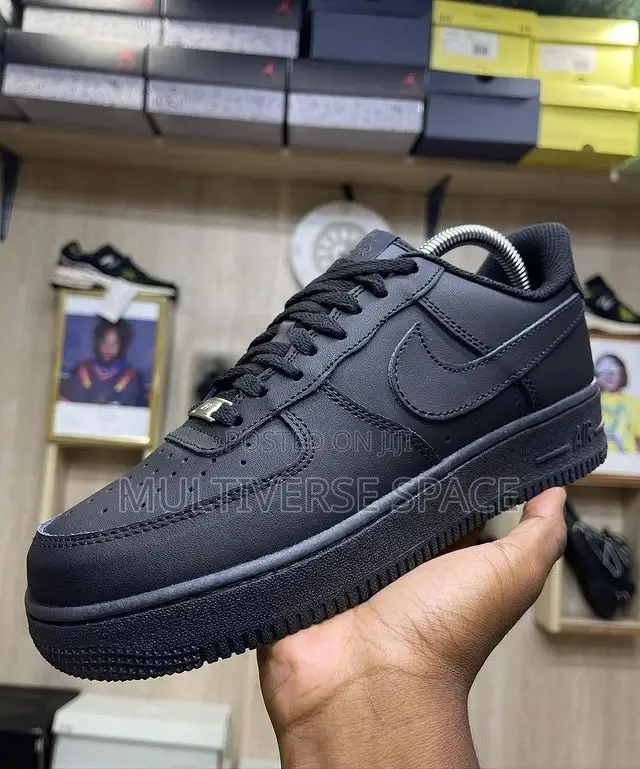 Nike Air Force