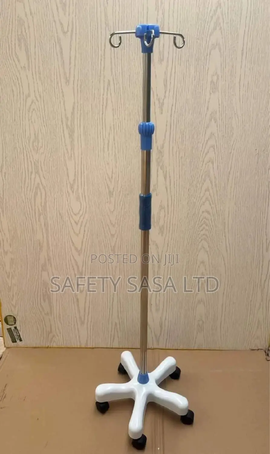 Iv Drip Stand With Wheels, 4 Hooks