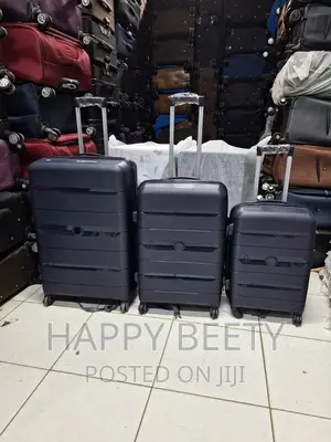 *3 in 1 Unbreakable PP Suitcase*
Zipper Closure