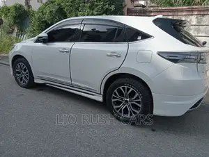 Toyota Harrier 2016 White