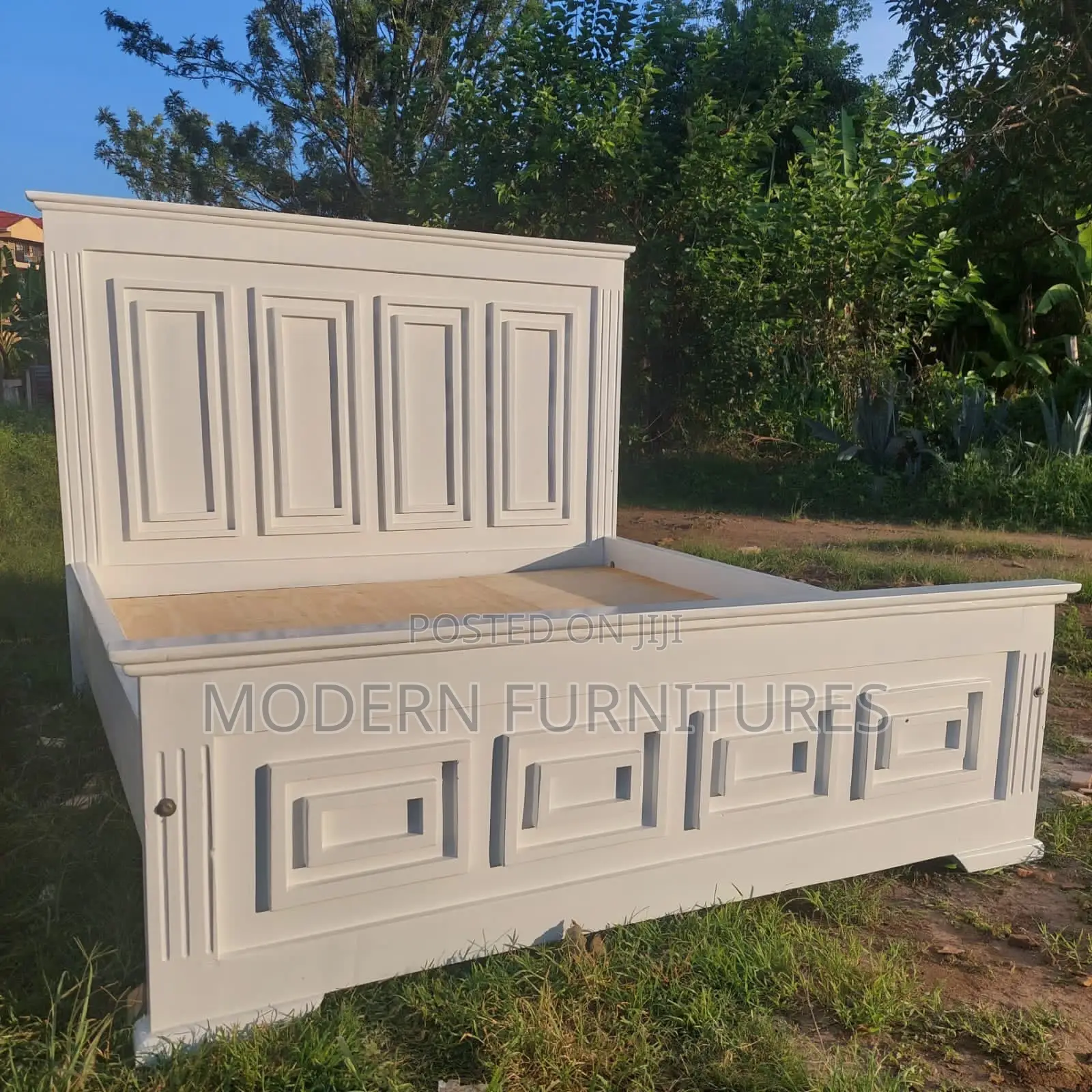 Wooden 6/6 Bed