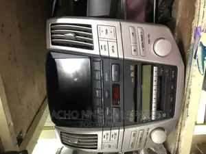 Toyota Harrier 240 Radio Unit