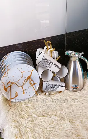 Beautiful 
13 PCS Dinner Sets
6 Plates
6 Cups
1 Flask