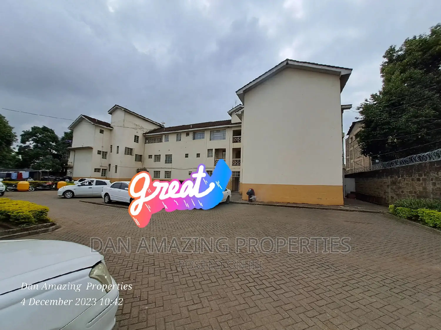 Flat for Sale in Pangani on 1/2 Acre Corner Plot