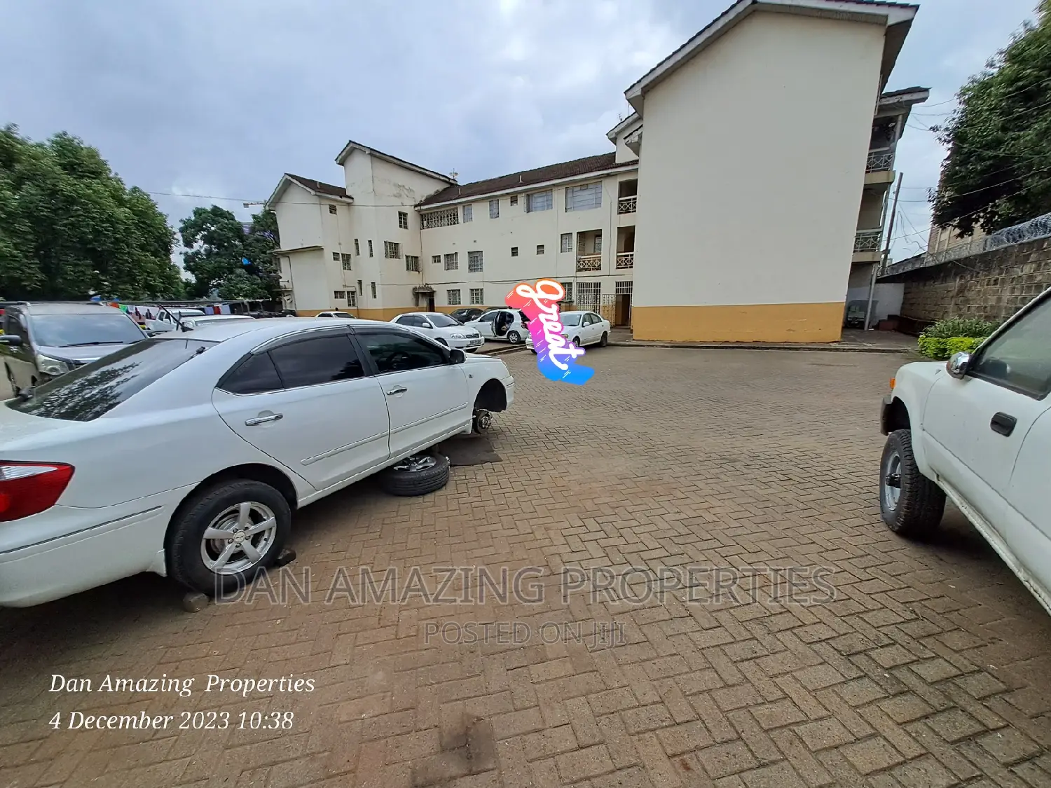Flat for Sale in Pangani on 1/2 Acre Corner Plot
