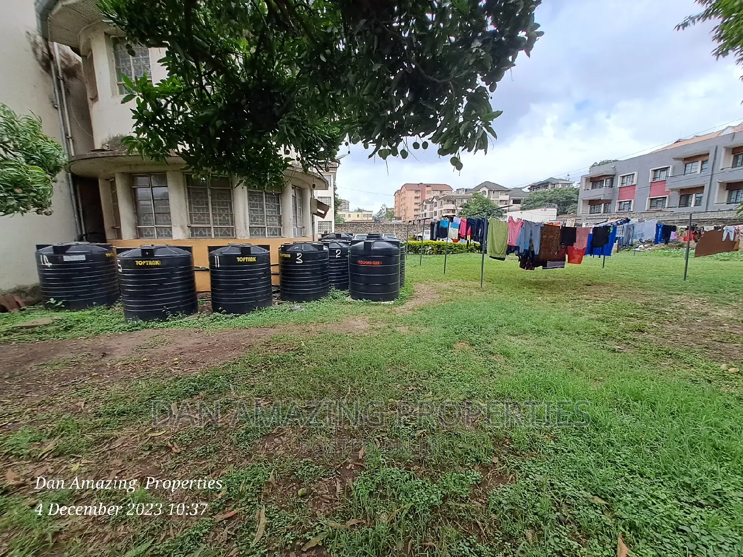 Flat for Sale in Pangani on 1/2 Acre Corner Plot