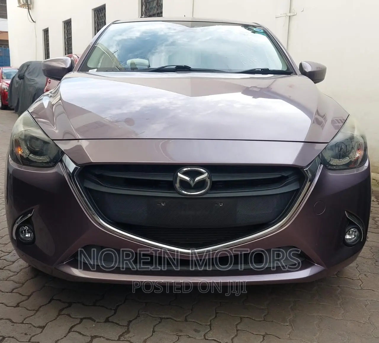 Mazda Demio 2017 Pink