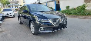 Toyota Premio 2018 Black