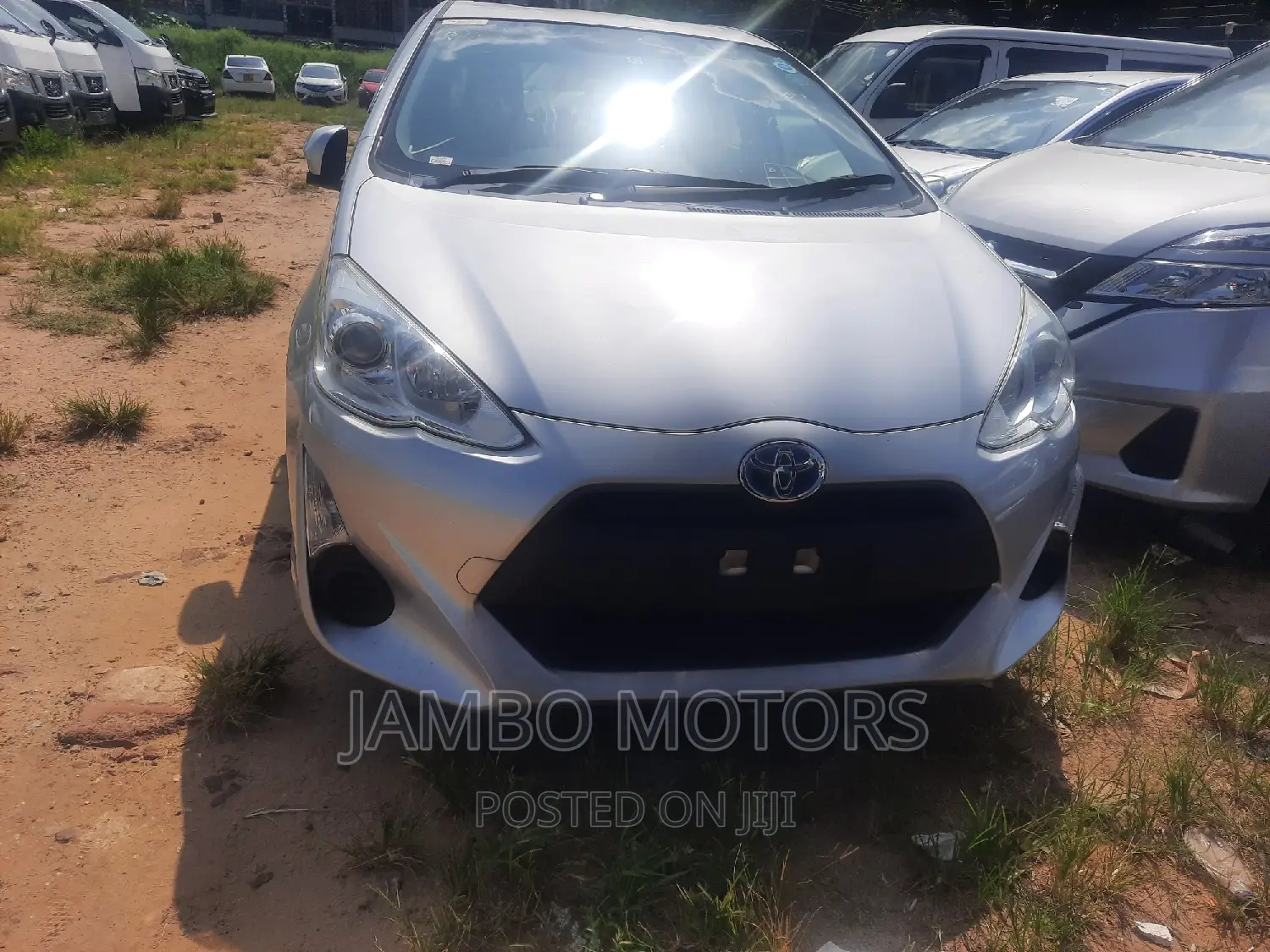 Toyota Aqua 2016 Silver