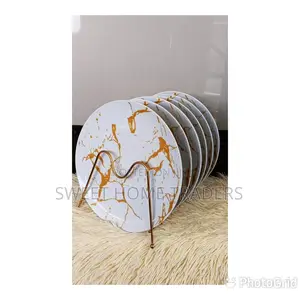 Set of 6 Ceramic Plates