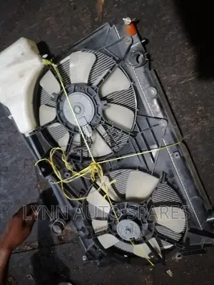 Toyota Voxy/Noah 3ZR Complete Radiator