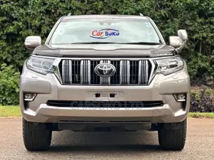 Pre-Owned 2018 Toyota Land Cruiser Prado 2.8 Brown - High-End SUV