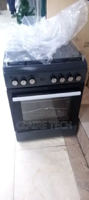 Bj's Free Standing Cooker