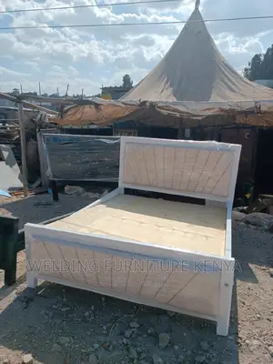 OFFER!! Chester Executive Beds