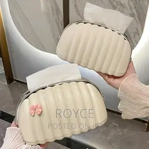 Creamy -White Shell Shape Serviette Holder