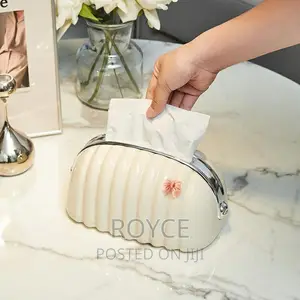 Creamy -White Shell Shape Serviette Holder