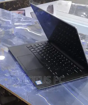 Laptop Dell XPS 13 9350 8GB Intel Core I7 SSD 256GB
