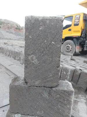 Ndarugo Za Walling(Walling Machine Cut Stones)