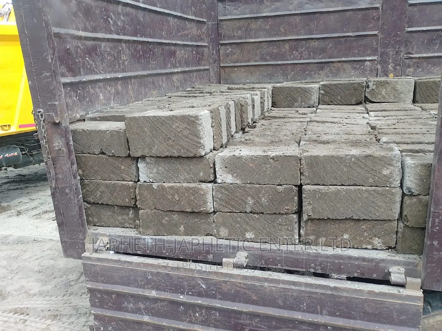 Ndarugo Za Walling(Walling Machine Cut Stones)
