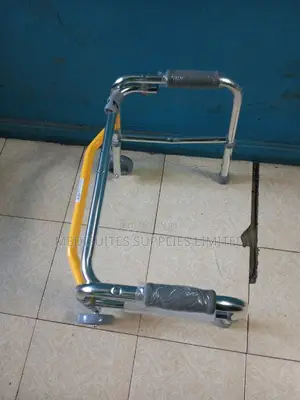 Pediatric Walking Frame With Wheels