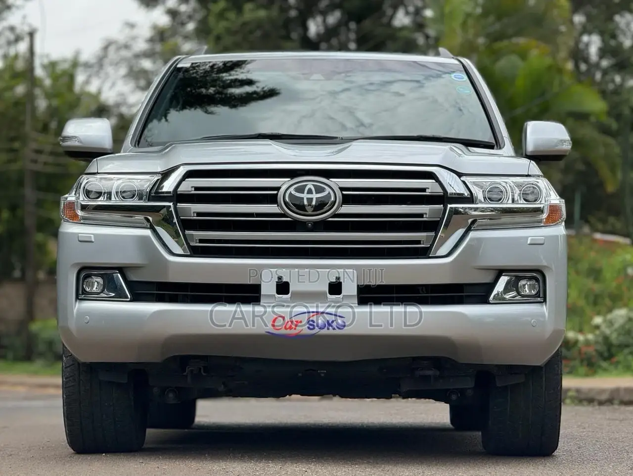 Toyota Land Cruiser 2016 Silver