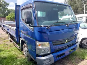 Mistubshi Fuso 2016