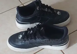 Nike Air Force 1 Youth Sneakers Size 6y Black