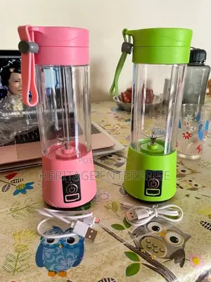 Blender -Rechargeable Juice Blender Portable Blender.