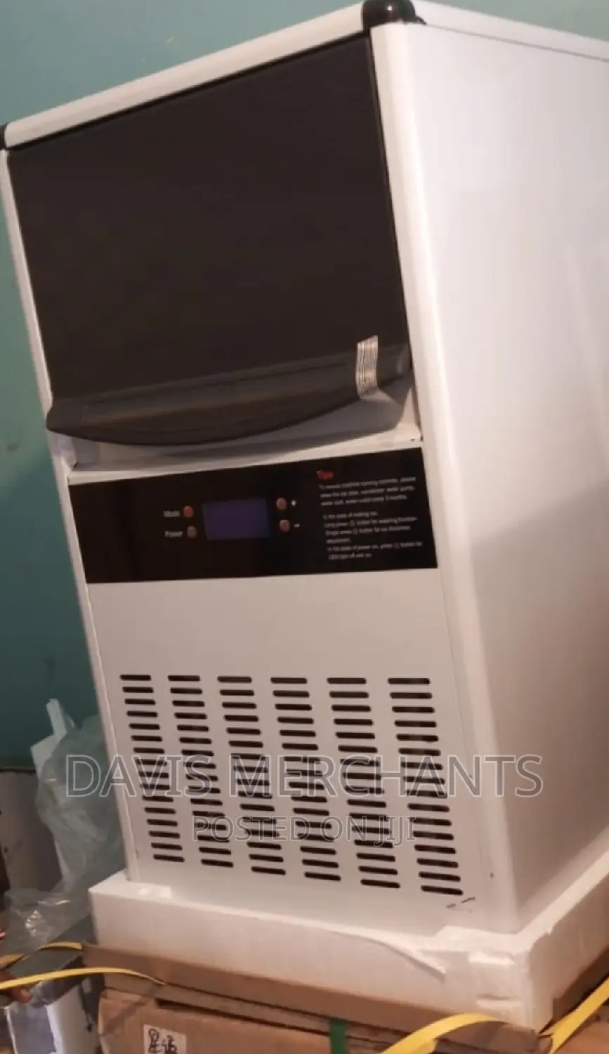 Commercial Ice Cube Machine