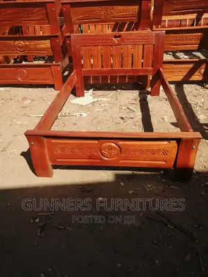 Mahogany Beds Mahogany Beds 4*6feets.