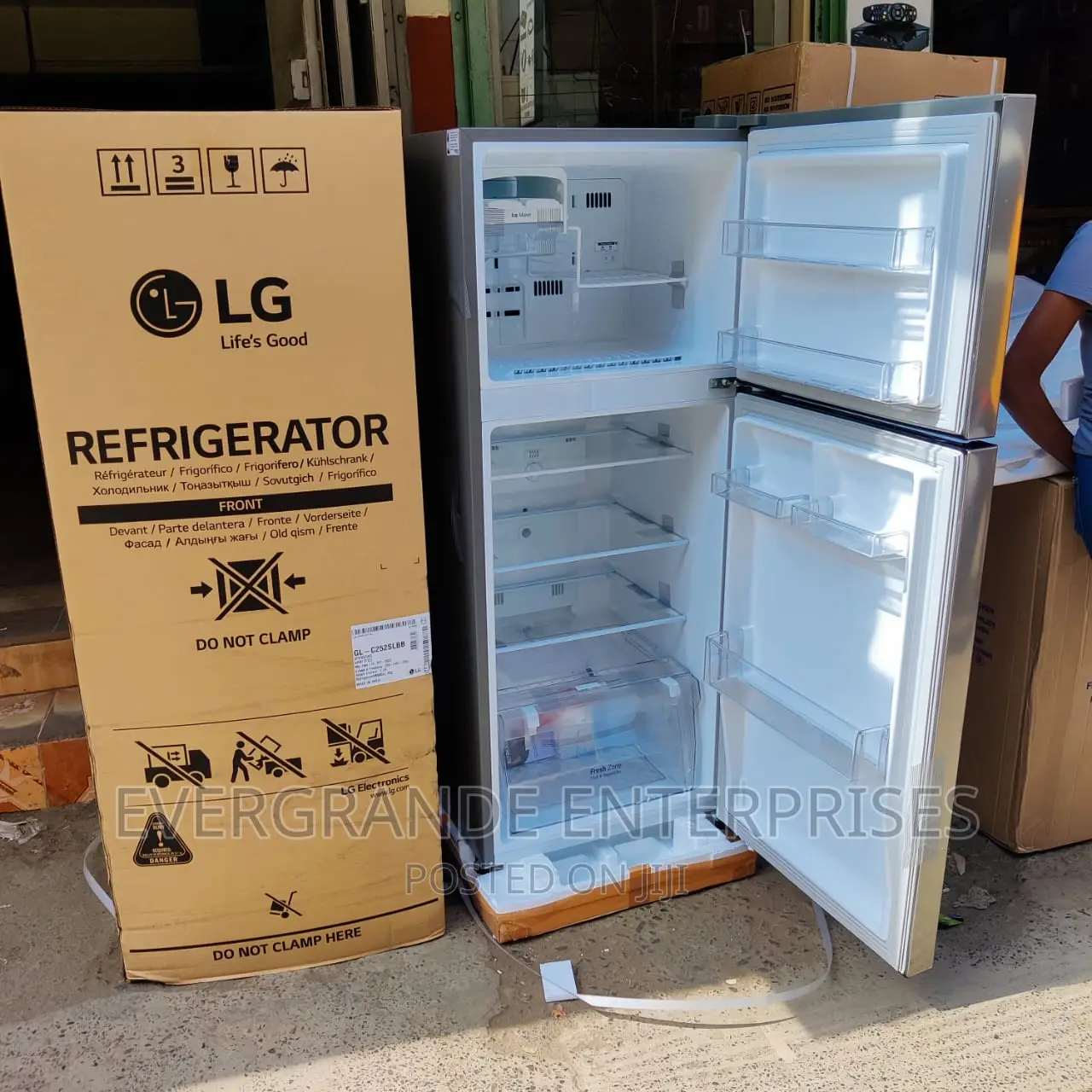 Fridge/Refrigerator Double Doors 234litres Nonfrost