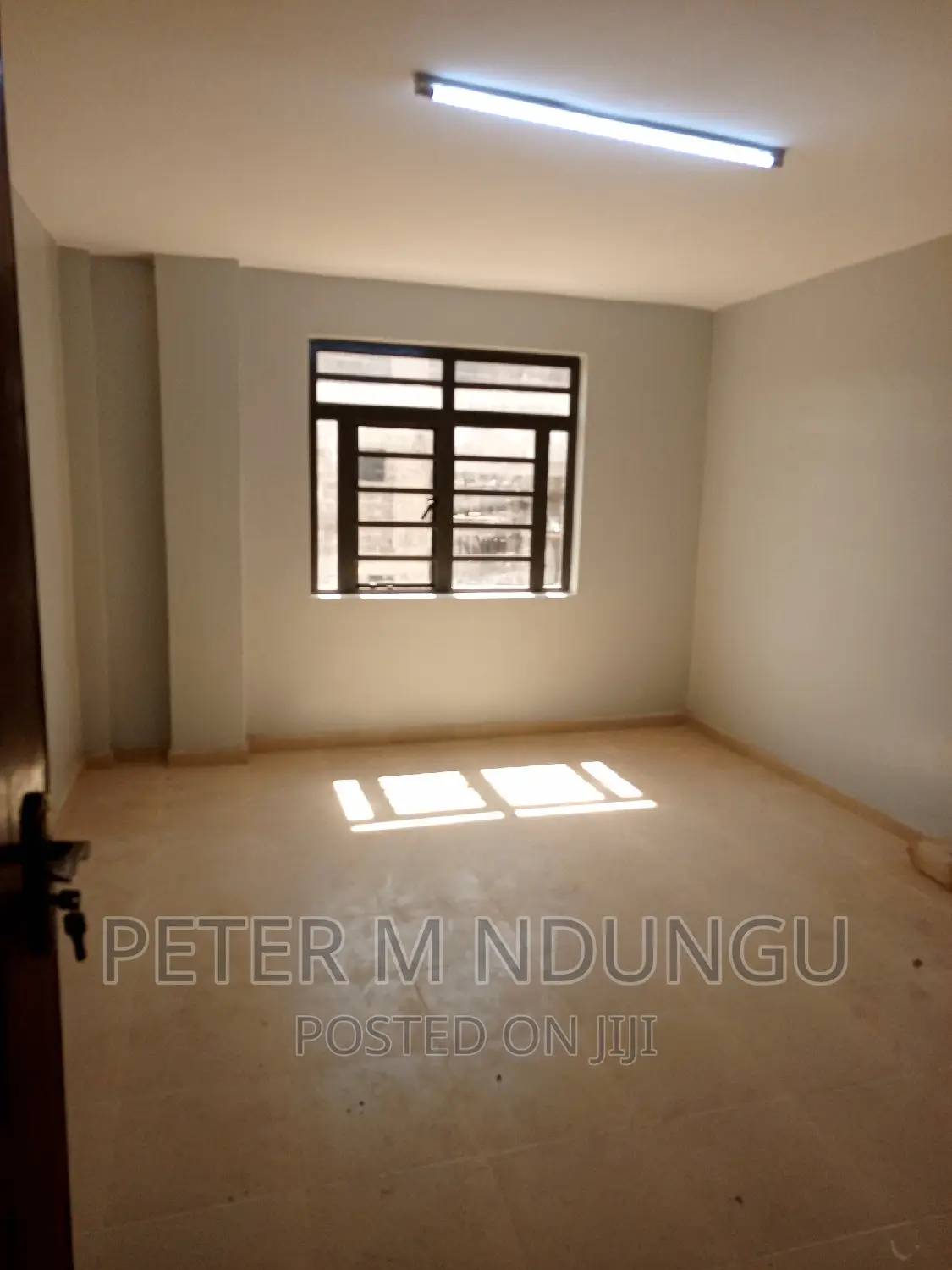 Warehouse to Let, Eastern Bypass
