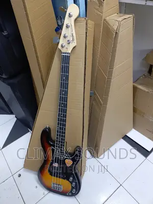 Bass Guitar Fender 4 Stringz,