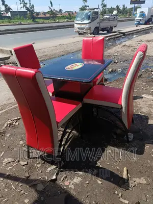 Restaurant Set of Executive Chairs, Red and Cream.
