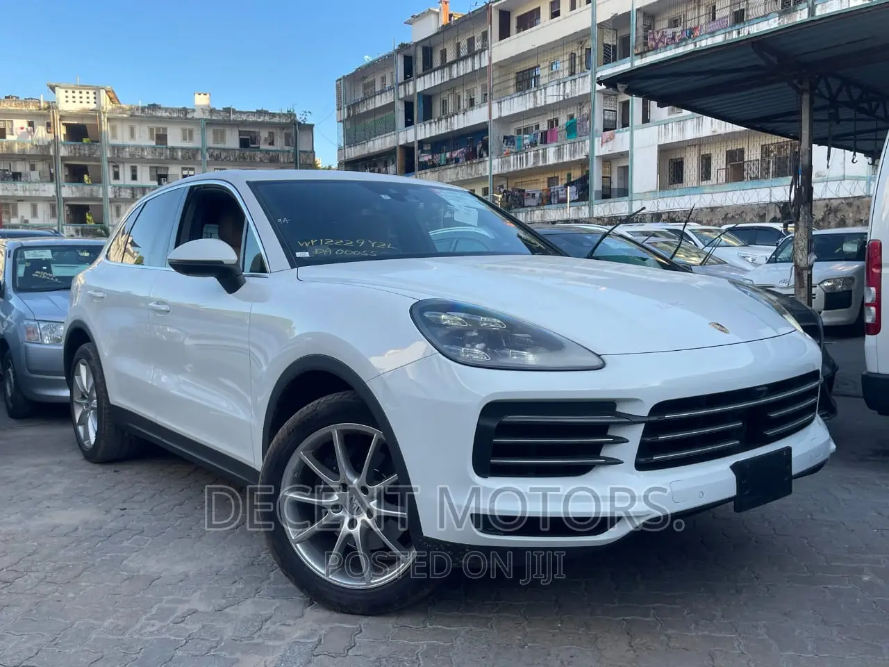 Porsche Cayenne 2019 White