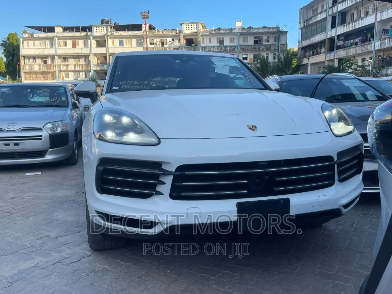 Porsche Cayenne 2019 White