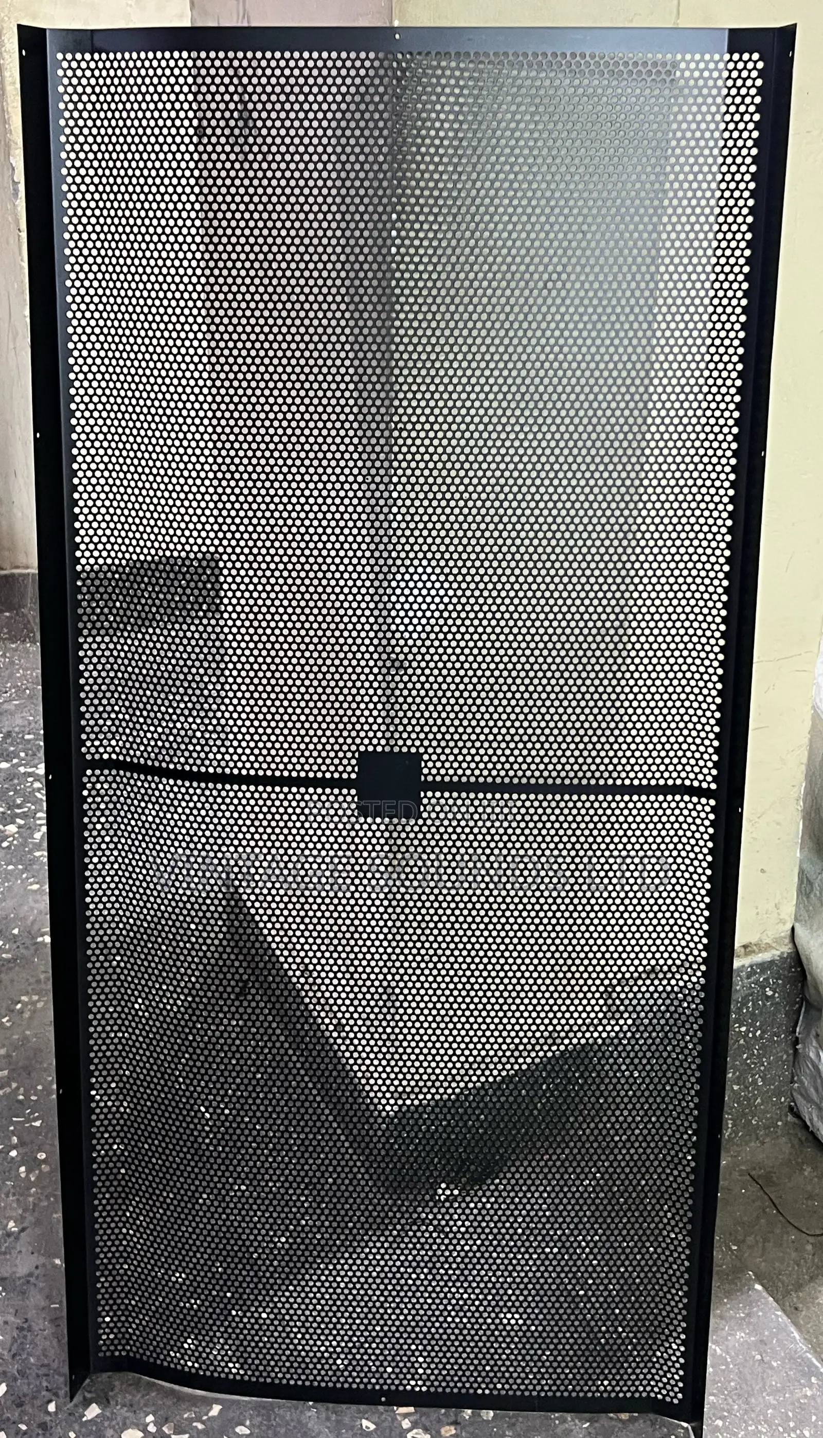 Double Speaker Metallic Mesh / Grill