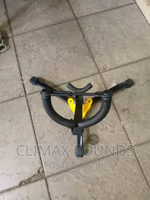 Saxophone Stand