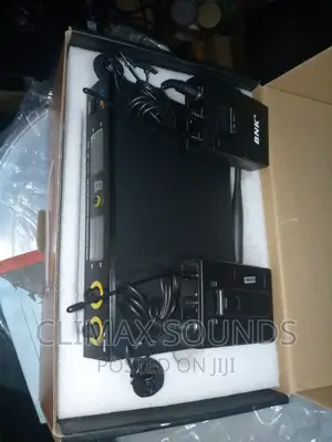 BNK Lapel Microphone Wireless