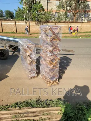 Pallet Shoe Rack- Strong and Stable Shoe Organizer. (#AT11)
