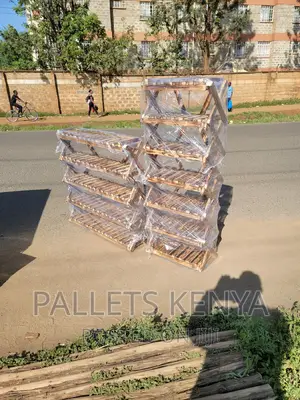 Pallet Shoe Rack- Strong and Stable Shoe Organizer. (#AT18,)