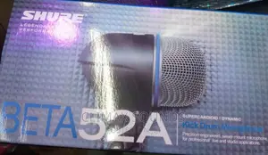 Kick Drum Microphone Shure Bata 52