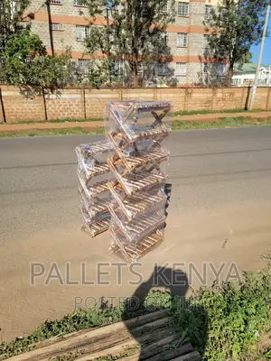 Pallet Shoe Rack- Strong and Stable Shoe Organizer. (#)