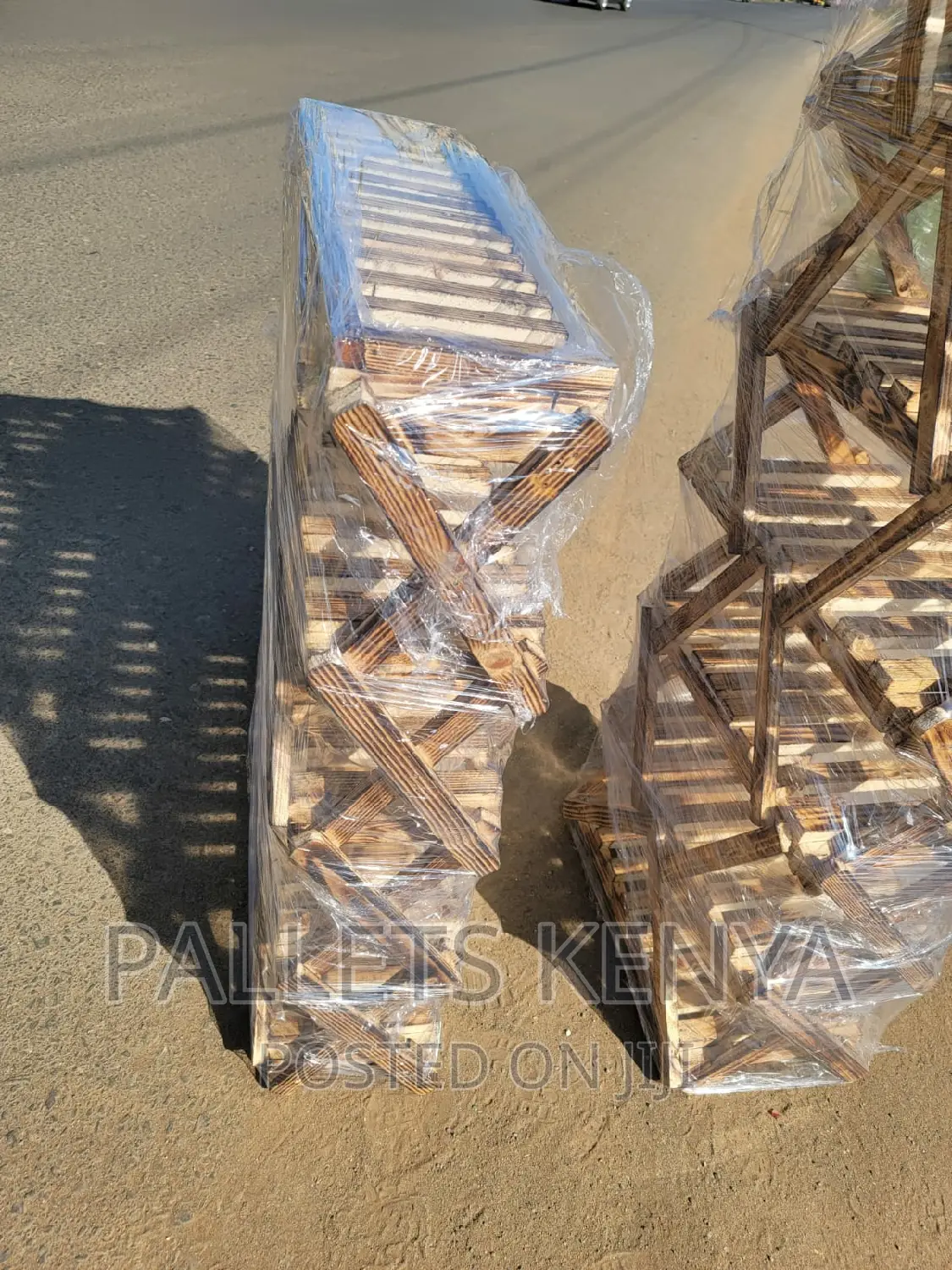 Pallet Shoe Rack- Strong and Stable Shoe Organizer. (#)