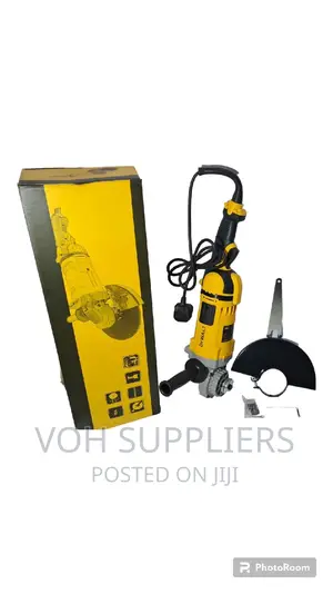 Dewalt Corded 9inch Grinder.