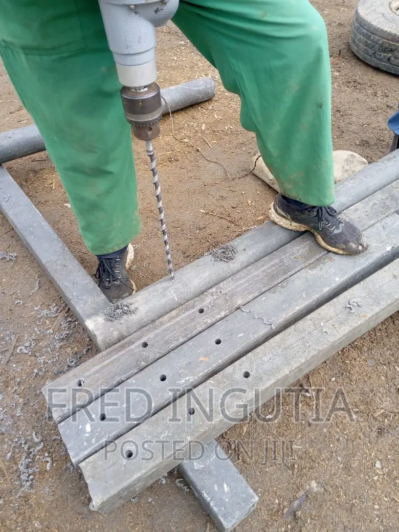 Plastic Poles for Fencing