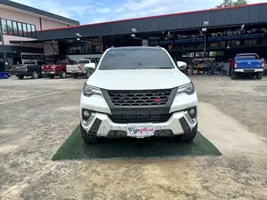 Toyota Fortuner 2018 White