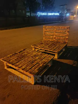 Pallet Bed- 4*6 Blazed Pallet Bed. (#MD7,2)